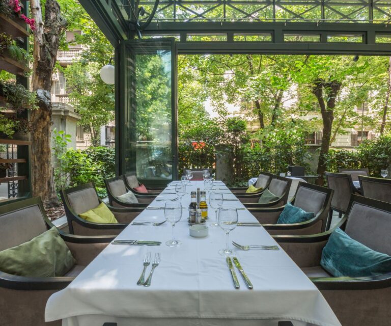 Äng, Ästad Vingård restaurant, Tvååker, Zweden